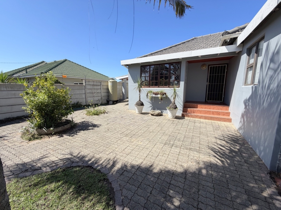 6 Bedroom Property for Sale in Stirling Eastern Cape